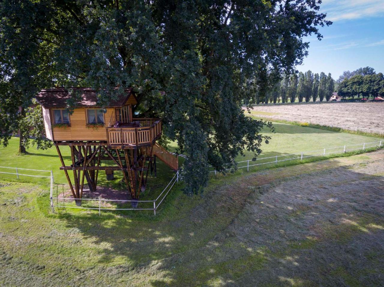 Agriturismo Tenuta "Il Cigno" Villanterio Εξωτερικό φωτογραφία